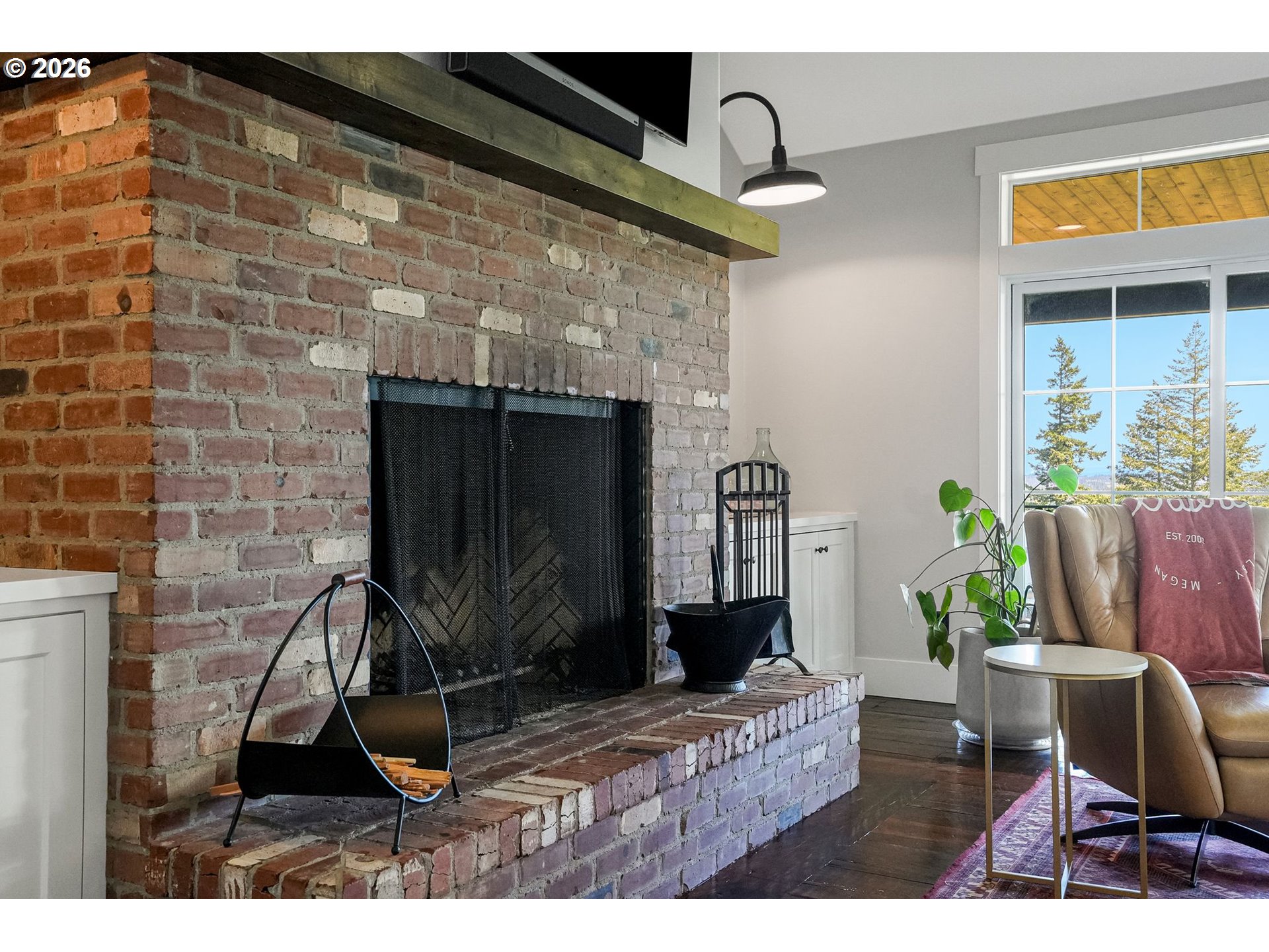 4040 Victor Point Road Northeast Silverton, OR 97381 - Photo 16 of 48