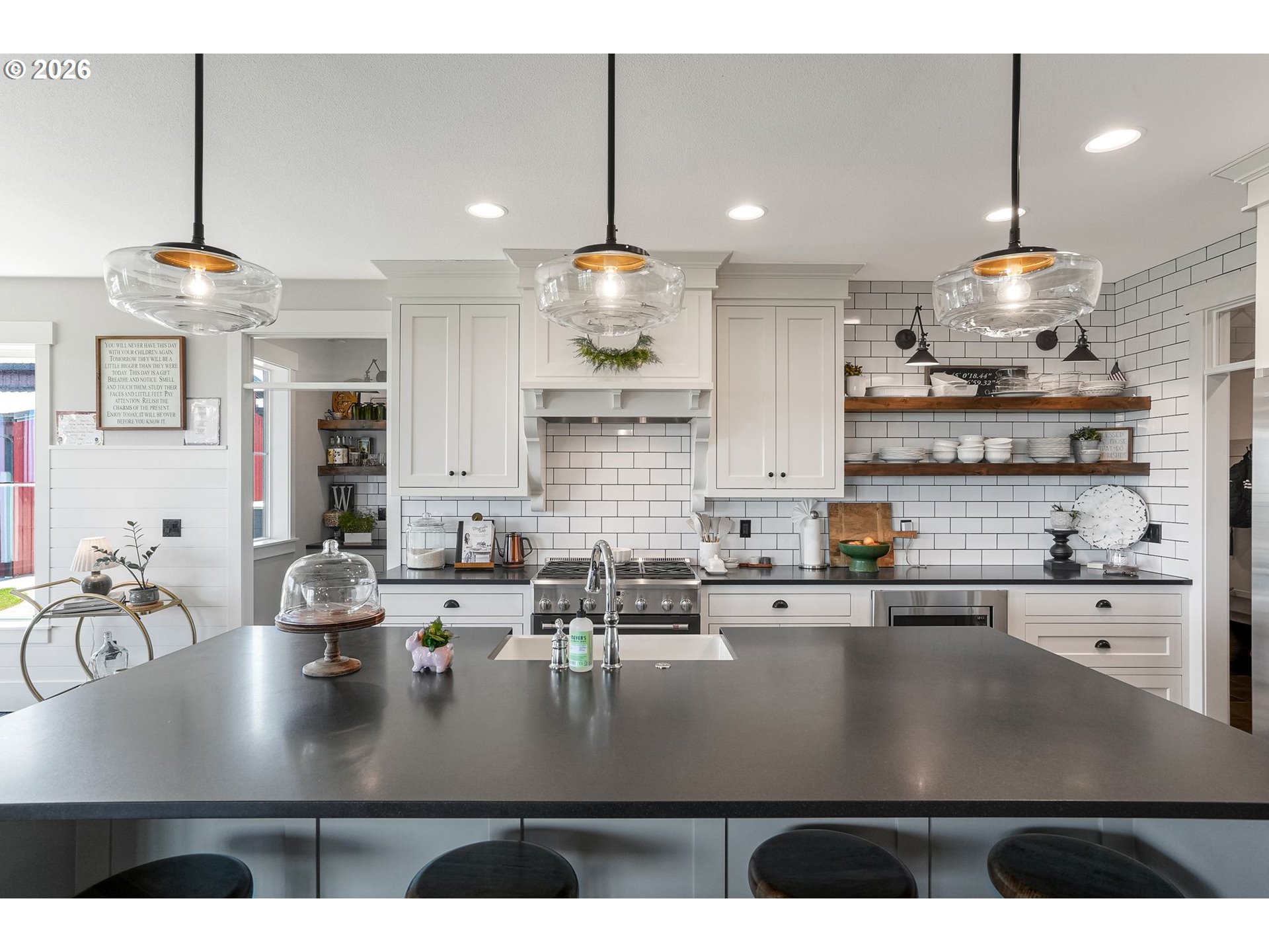 4040 Victor Point Road Northeast Silverton, OR 97381 - Photo 19 of 48