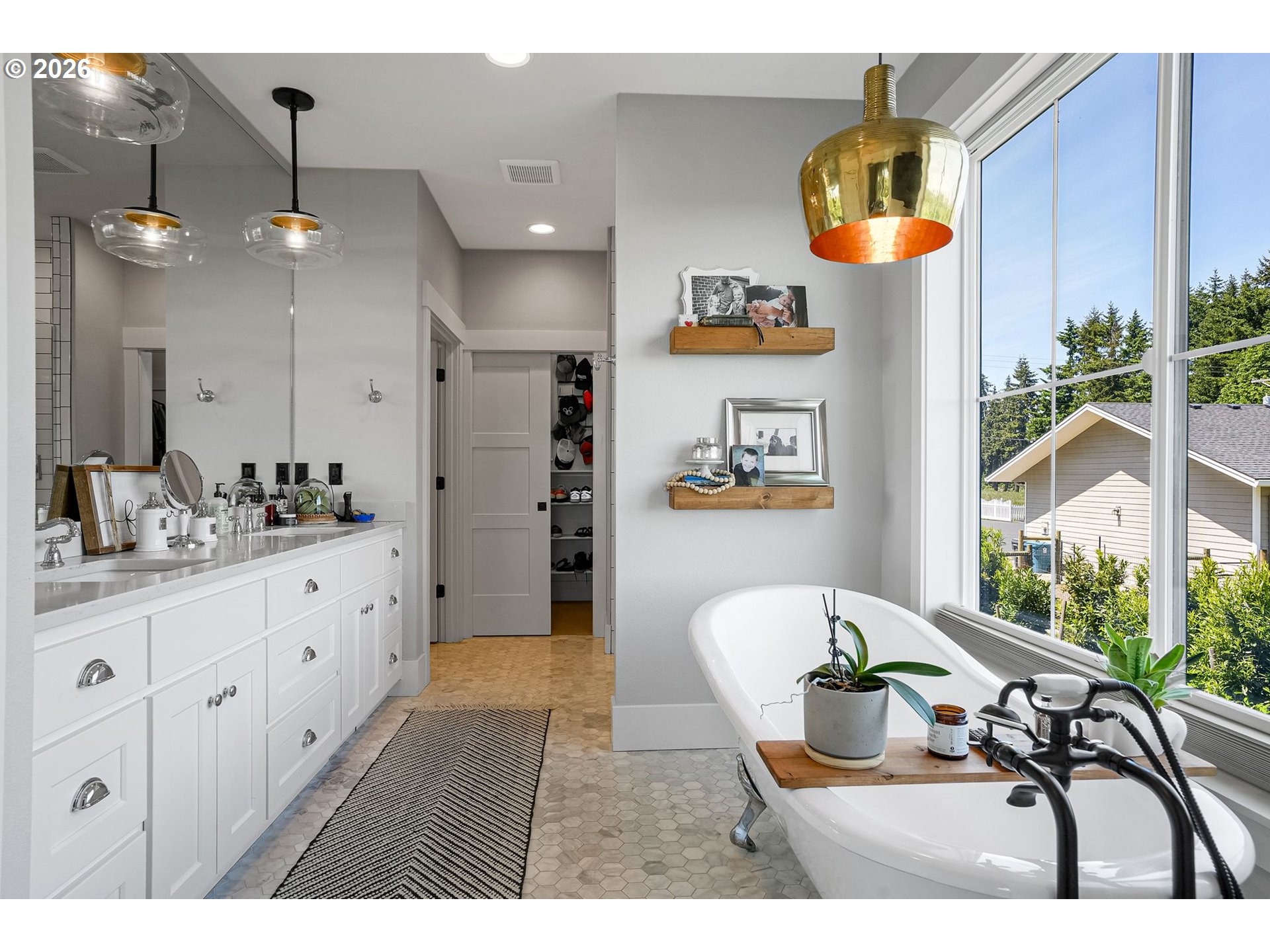 4040 Victor Point Road Northeast Silverton, OR 97381 - Photo 27 of 48