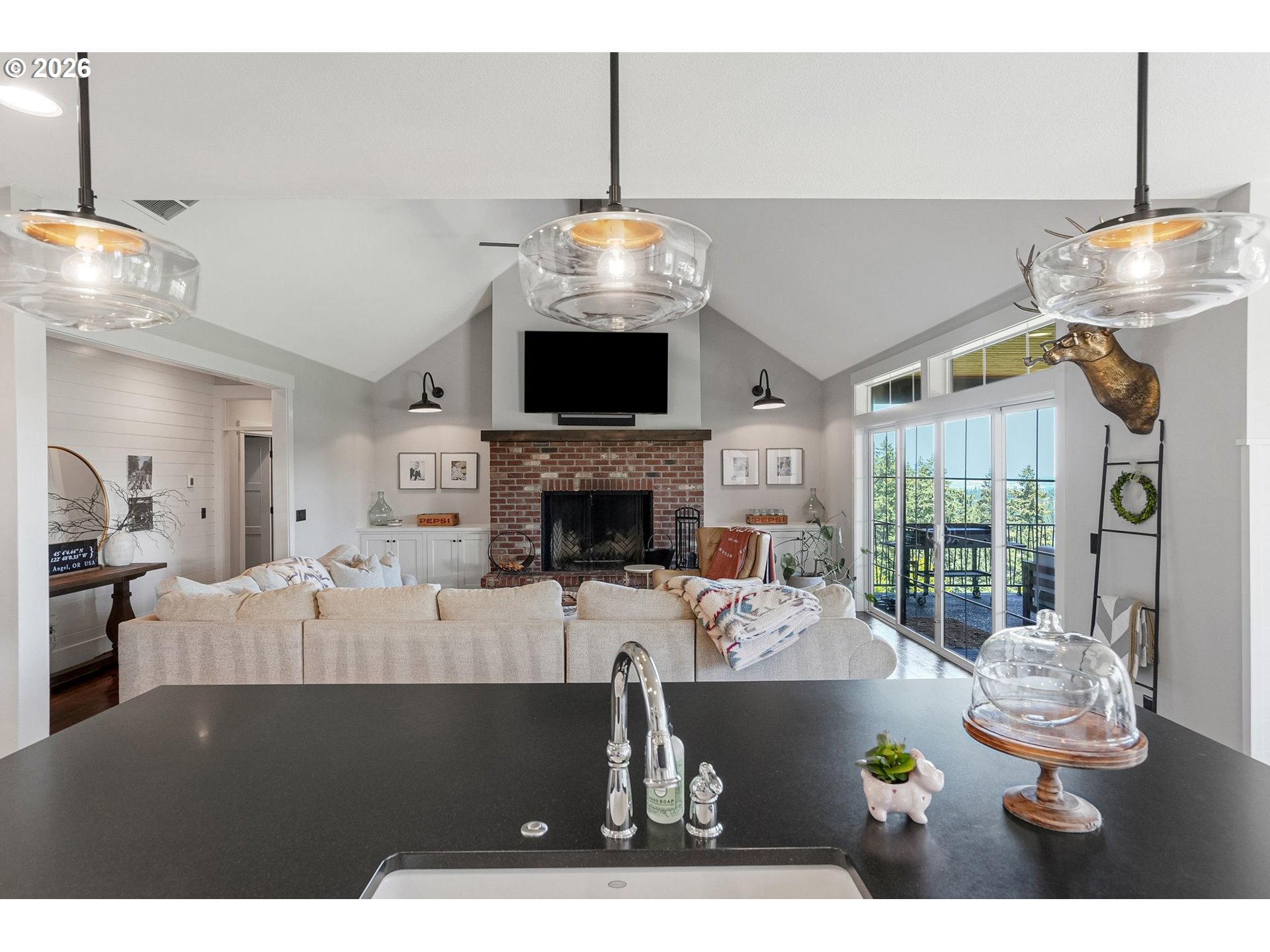 4040 Victor Point Road Northeast Silverton, OR 97381 - Photo 39 of 48