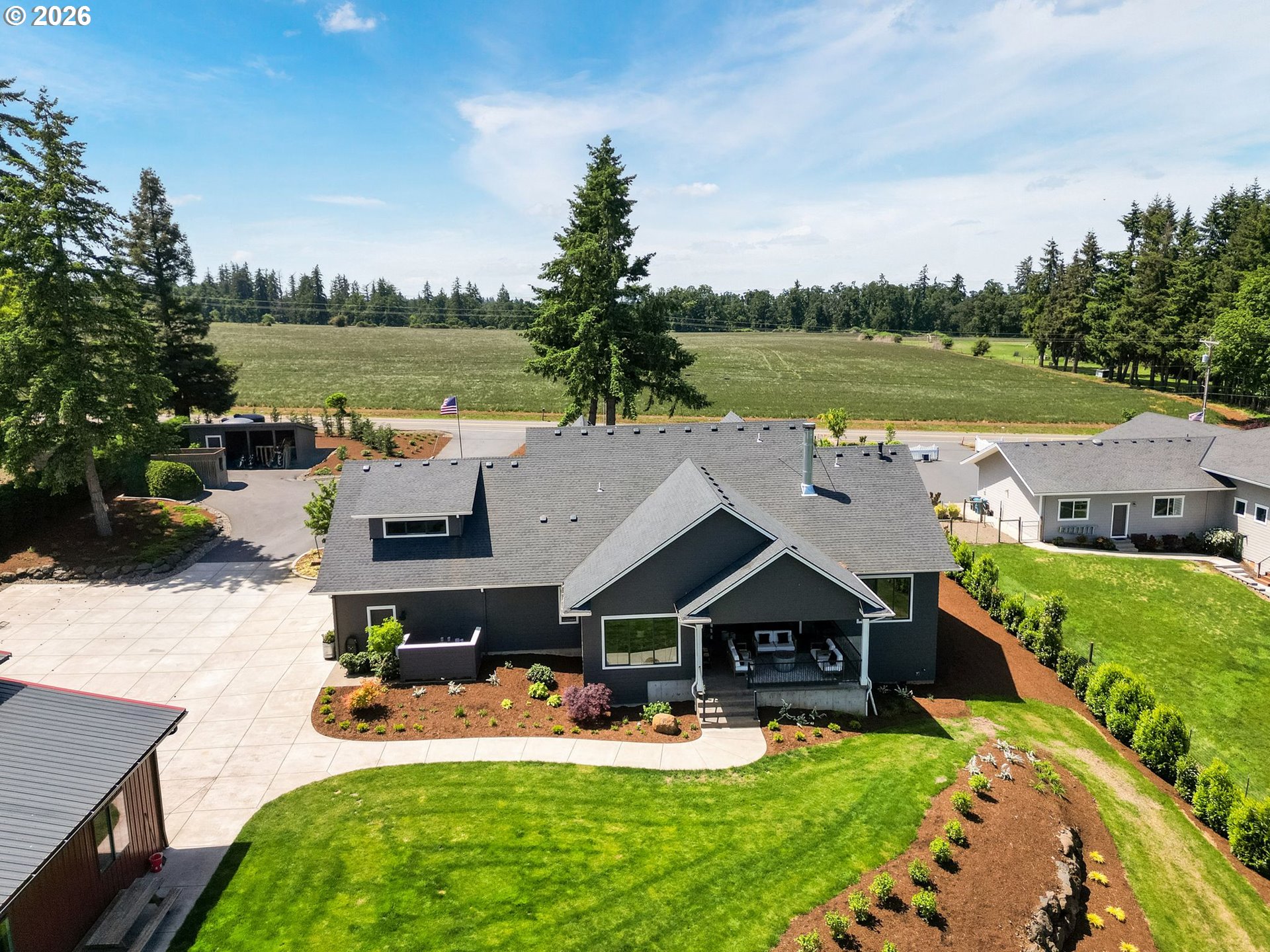 4040 Victor Point Road Northeast Silverton, OR 97381 - Photo 6 of 48