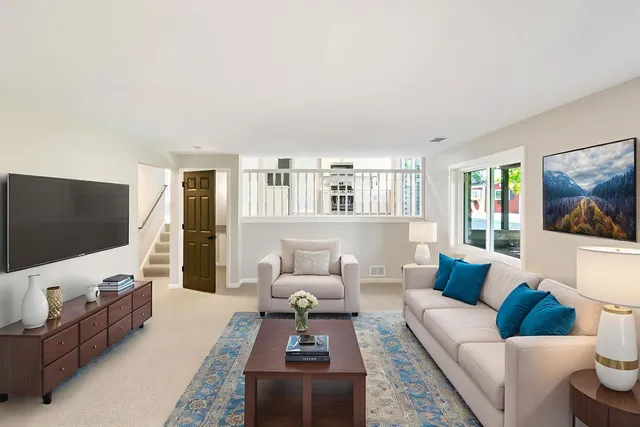 $359,700 | 19520 Lake Lynwood Drive, Lynwood, IL 60411