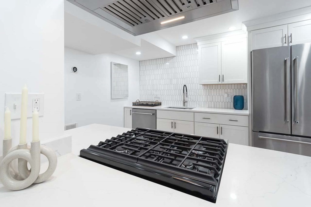 261 Silver Street, Unit 1 Boston, MA 02127 - Photo 11 of 26