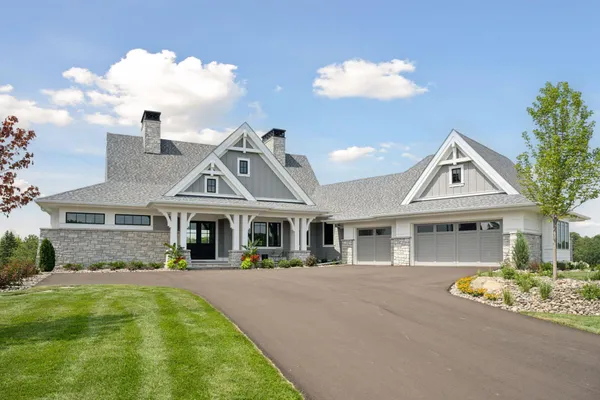 $2,995,000 | 2101 Bridgevine Court, Independence, MN 55359