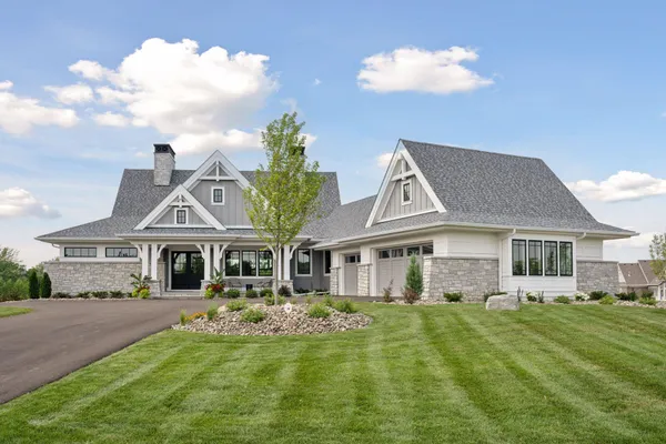 $2,995,000 | 2101 Bridgevine Court, Independence, MN 55359