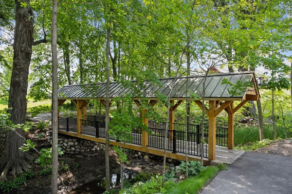 $2,995,000 | 2101 Bridgevine Court, Independence, MN 55359