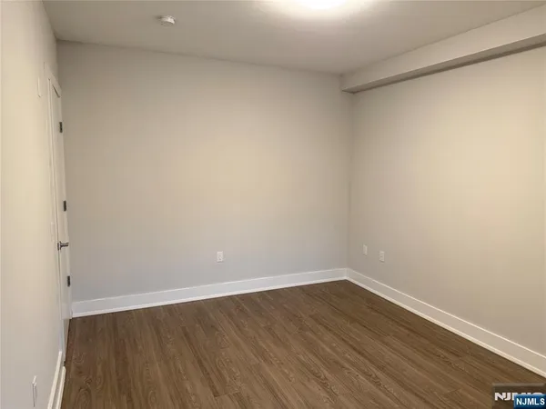 $3,495 | 1685 Bergen Boulevard, Unit 604, Fort Lee, NJ 07024