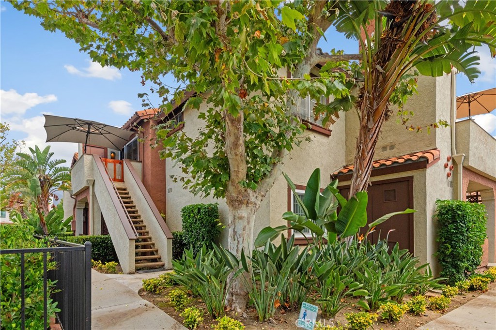 34 Rosa, Unit 3 Rancho Santa Margarita, CA 92688 - Photo 1 of 28 Gallery Image 1