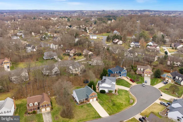 $899,000 | 21 Lipscomb Court, Sterling, VA 20165