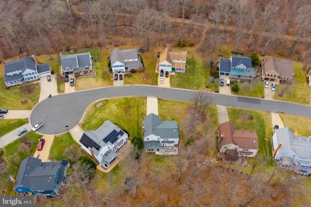 $899,000 | 21 Lipscomb Court, Sterling, VA 20165