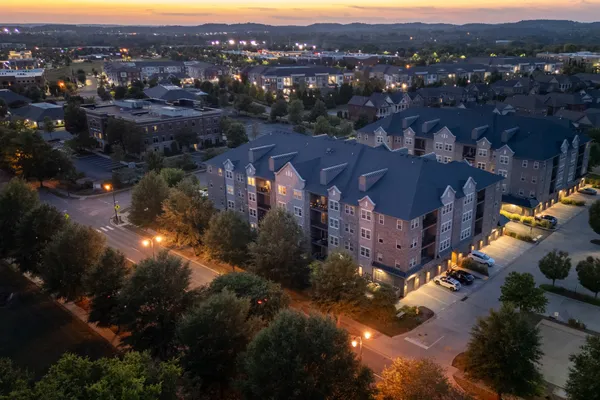 $399,900 | 141 Saundersville Road, Unit 1405, Hendersonville, TN 37075