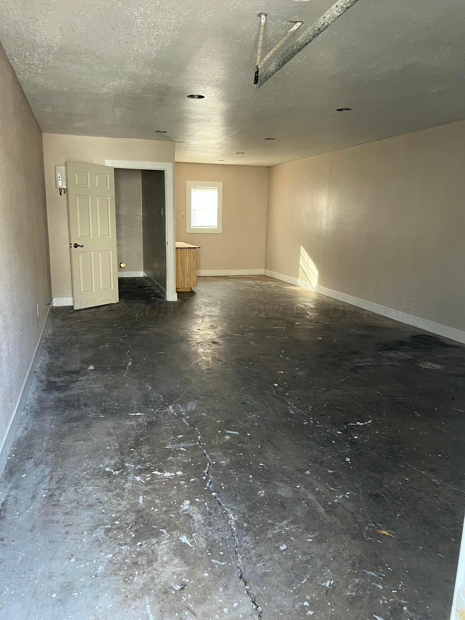 4648 Bowie Street Amarillo, TX 79110 - Photo 27 of 32 IMG_2443