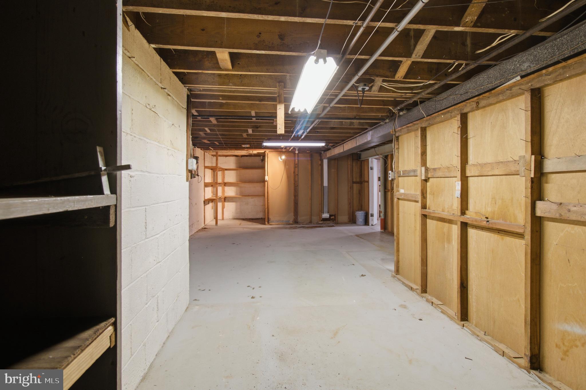 8302 Berkfield Road Baltimore, MD 21237 - Photo 43 of 47