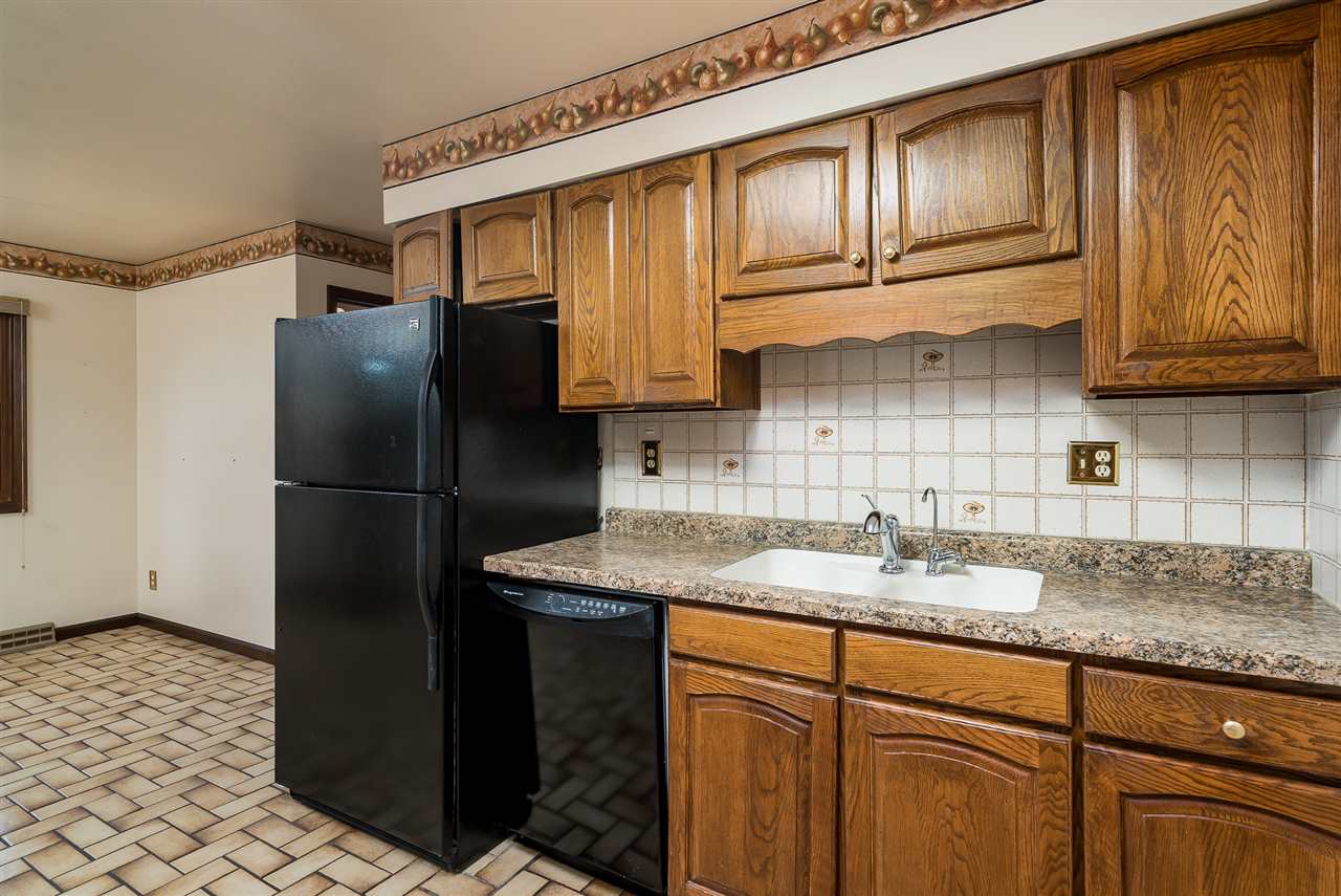 3812 Guilford Road Rockford, IL 61107 - Photo 12 of 25 Gallery Image 12