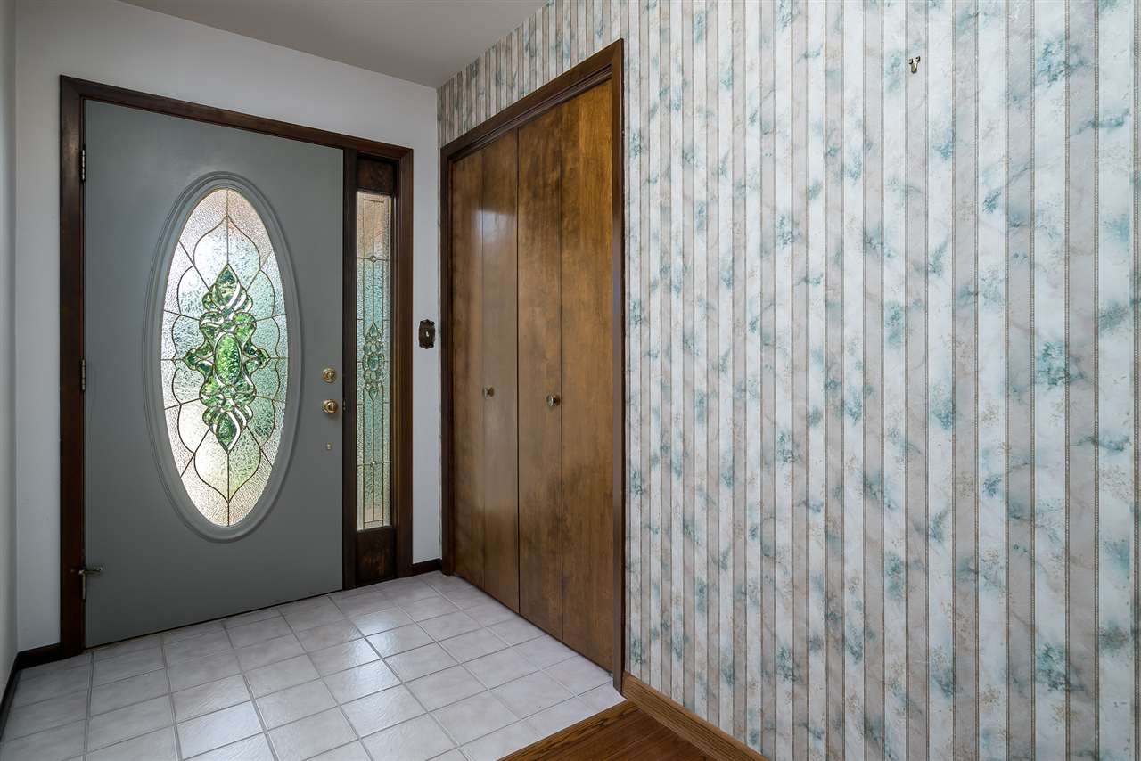 3812 Guilford Road Rockford, IL 61107 - Photo 3 of 25 Gallery Image 3