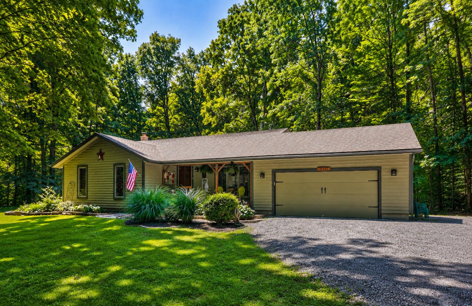 15283 Prairie Road Three Oaks, MI 49128 - Photo 2 of 81 A6021713-85D1-47AA-A815-E40ED1318B62