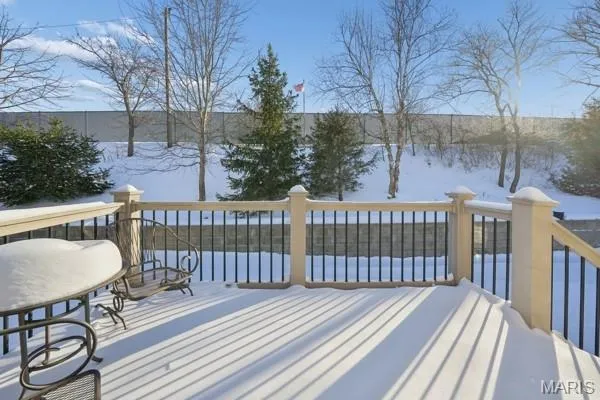 $450,000 | 16164 Amber Vista Drive, Ballwin, MO 63021