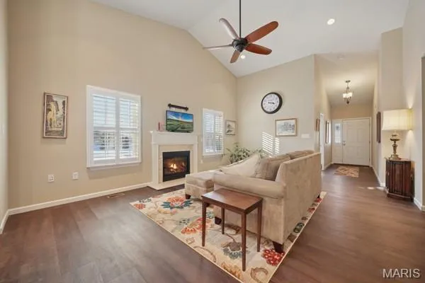 $450,000 | 16164 Amber Vista Drive, Ballwin, MO 63021