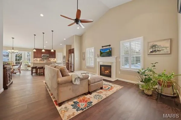 $450,000 | 16164 Amber Vista Drive, Ballwin, MO 63021