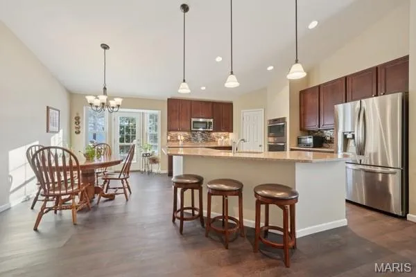 $450,000 | 16164 Amber Vista Drive, Ballwin, MO 63021