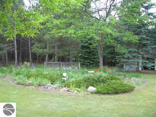 10516 Diamond Park Road Interlochen, MI 49643 - Photo 40 of 57 1744814-39.JPG