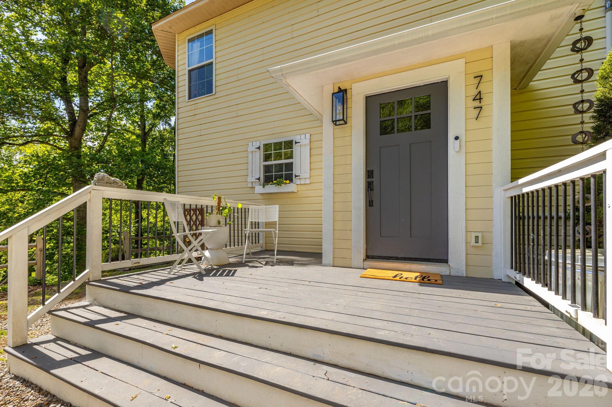747 Osborne Road Clyde, NC 28721 - Photo 5 of 48