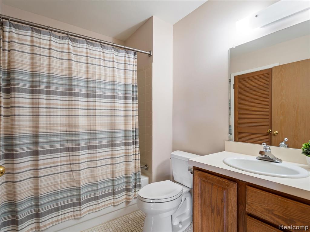 979 Wexford Way Rochester Hills, MI 48307 - Photo 19 of 24