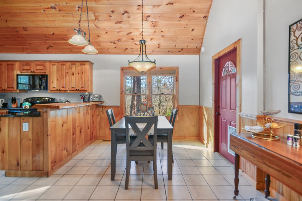 119 Black Oak Ridge Road Blue Ridge, GA 30513 - Photo 12 of 36 Gallery Image 12