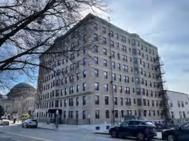 a view of a tall building