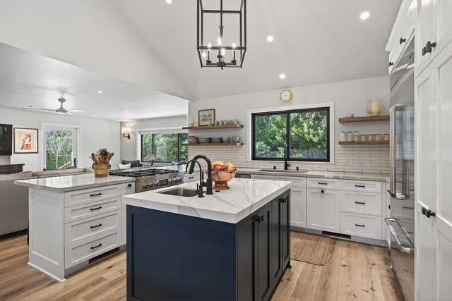 $1,850,000 | 207 East Eucalyptus Street, Ojai, CA 93023