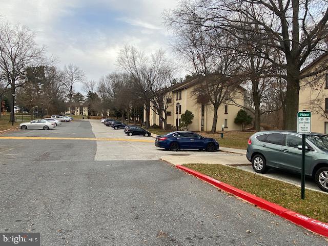 5860 Thunder Hill Road, Unit B2 Columbia, MD 21045 - Photo 5 of 35 a view of the street
