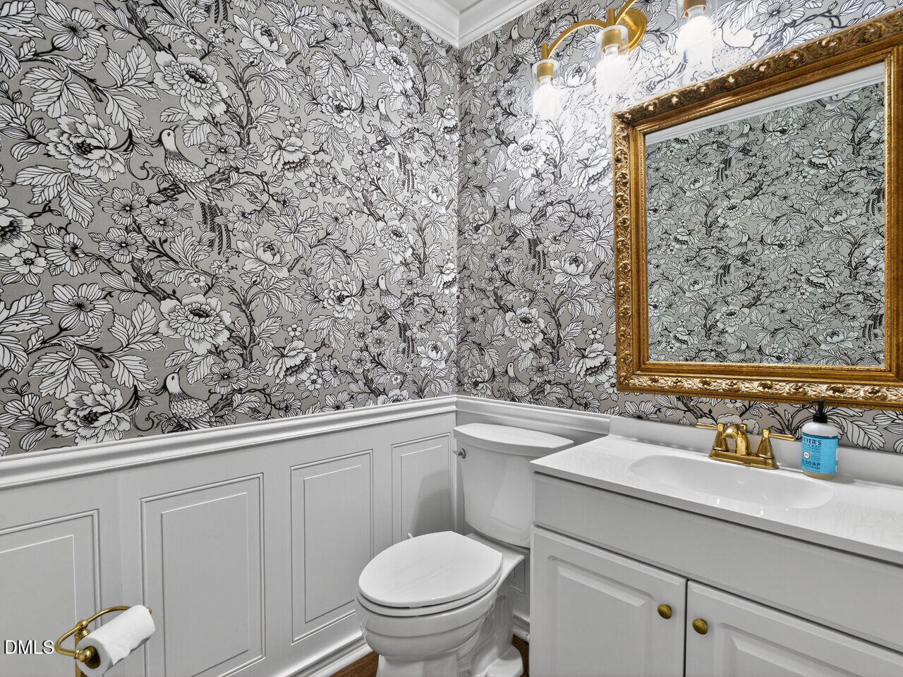 4517 Wingate Drive Raleigh, NC 27609 - Photo 16 of 30 016-1280x960-powder-room