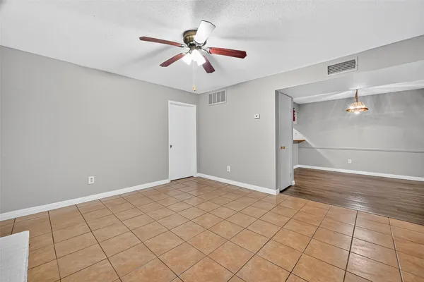 $1,200 | 2110 Wilcrest Drive, Unit 138, Houston, TX 77042