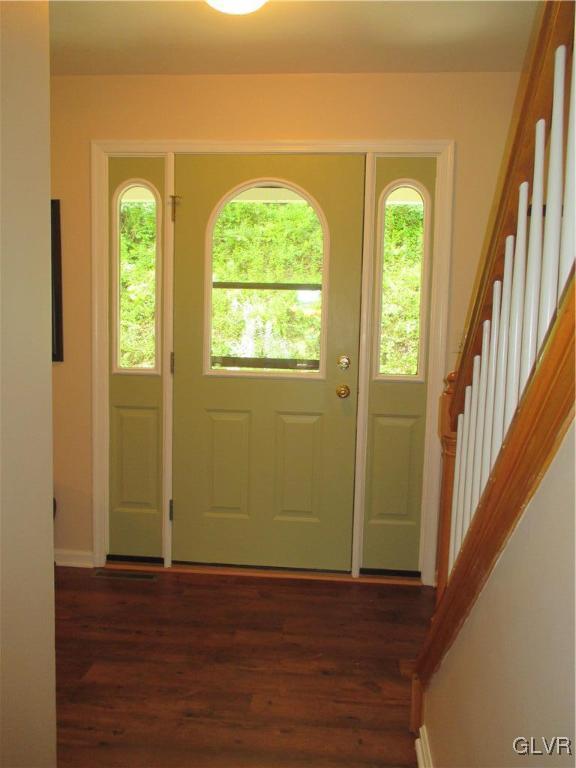 85 Mack Road Bangor, PA 18013 - Photo 3 of 47 Gallery Image 3