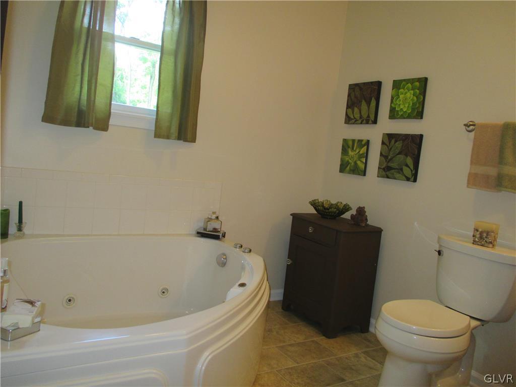 85 Mack Road Bangor, PA 18013 - Photo 36 of 47 Gallery Image 36