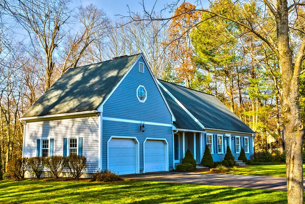 61 Plain Road Hatfield, MA 01038 - Photo 1 of 30 Gallery Image 1