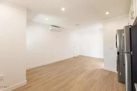 $1,980 | 5162 Packard Street, Unit ADU, Los Angeles, CA 90019