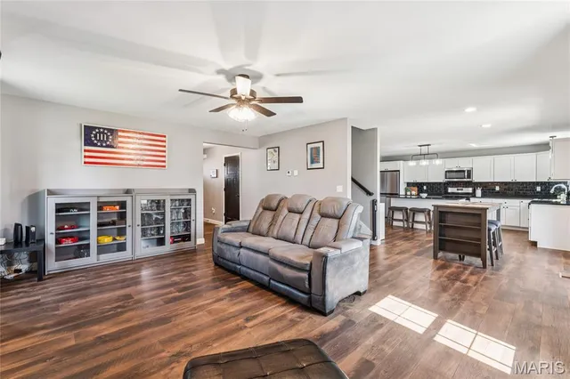 $499,900 | 708 Conner Circle, Fairview Heights, IL 62208