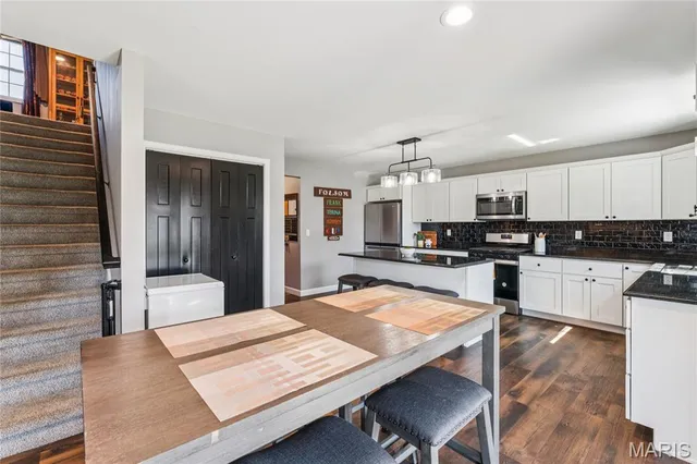 $499,900 | 708 Conner Circle, Fairview Heights, IL 62208