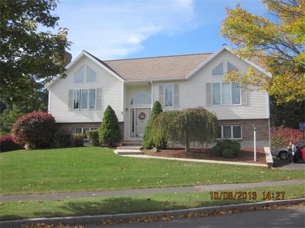 33 Andrews Road Wakefield, MA 01880 - Photo 1 of 2 Gallery Image 1