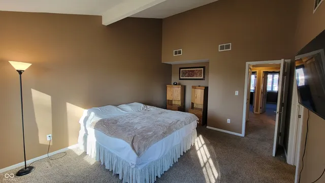 $188,000 | 5175 Vantage Point Road, Unit 31, Avon, IN 46123