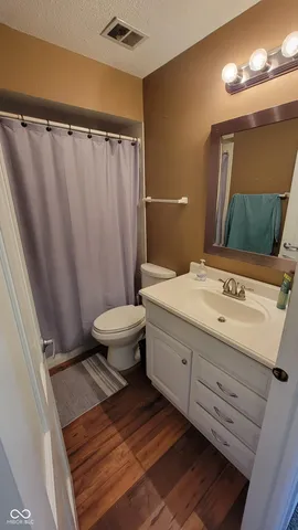 $188,000 | 5175 Vantage Point Road, Unit 31, Avon, IN 46123