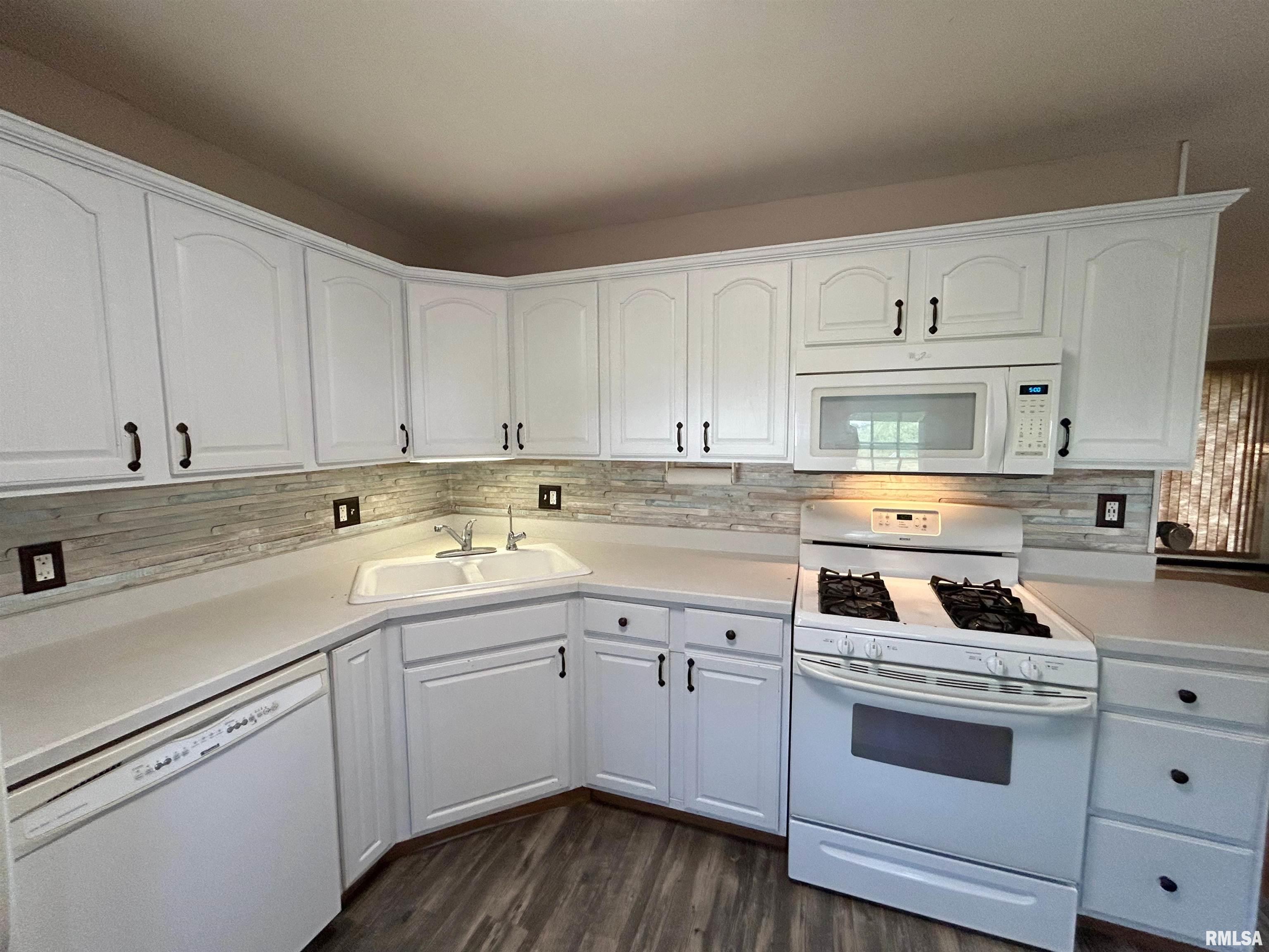 5426 North Ronald Road Peoria, IL 61614 - Photo 20 of 51 Gallery Image 20