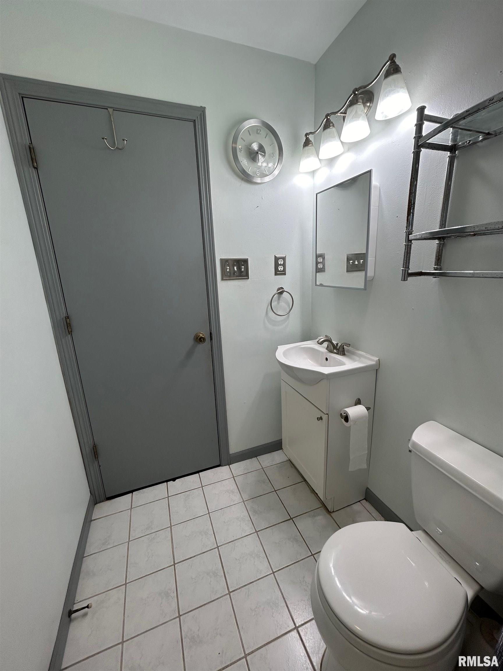 5426 North Ronald Road Peoria, IL 61614 - Photo 31 of 51 Gallery Image 31