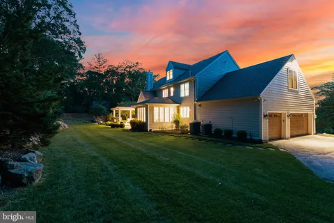 $2,250,000 | 640 Narcisi Lane, Wayne, PA 19087