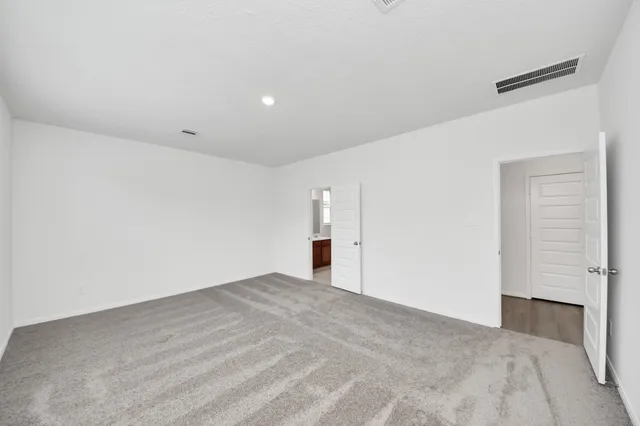 a view of empty room