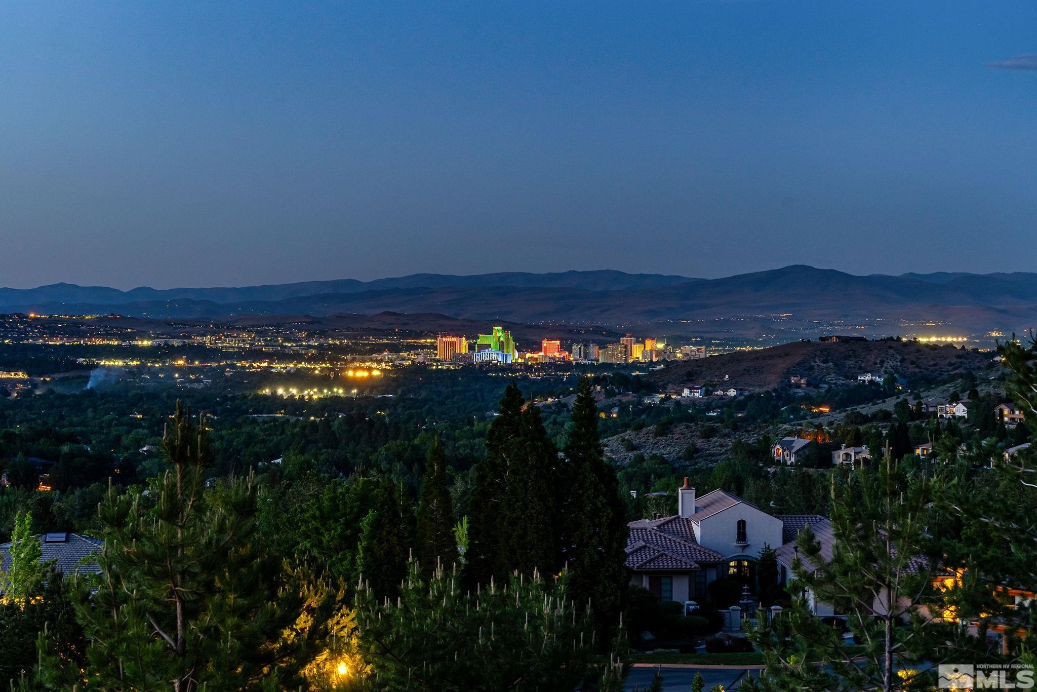 90 Hawken Road Reno, NV 89519 - Photo 34 of 40 view of city and green space