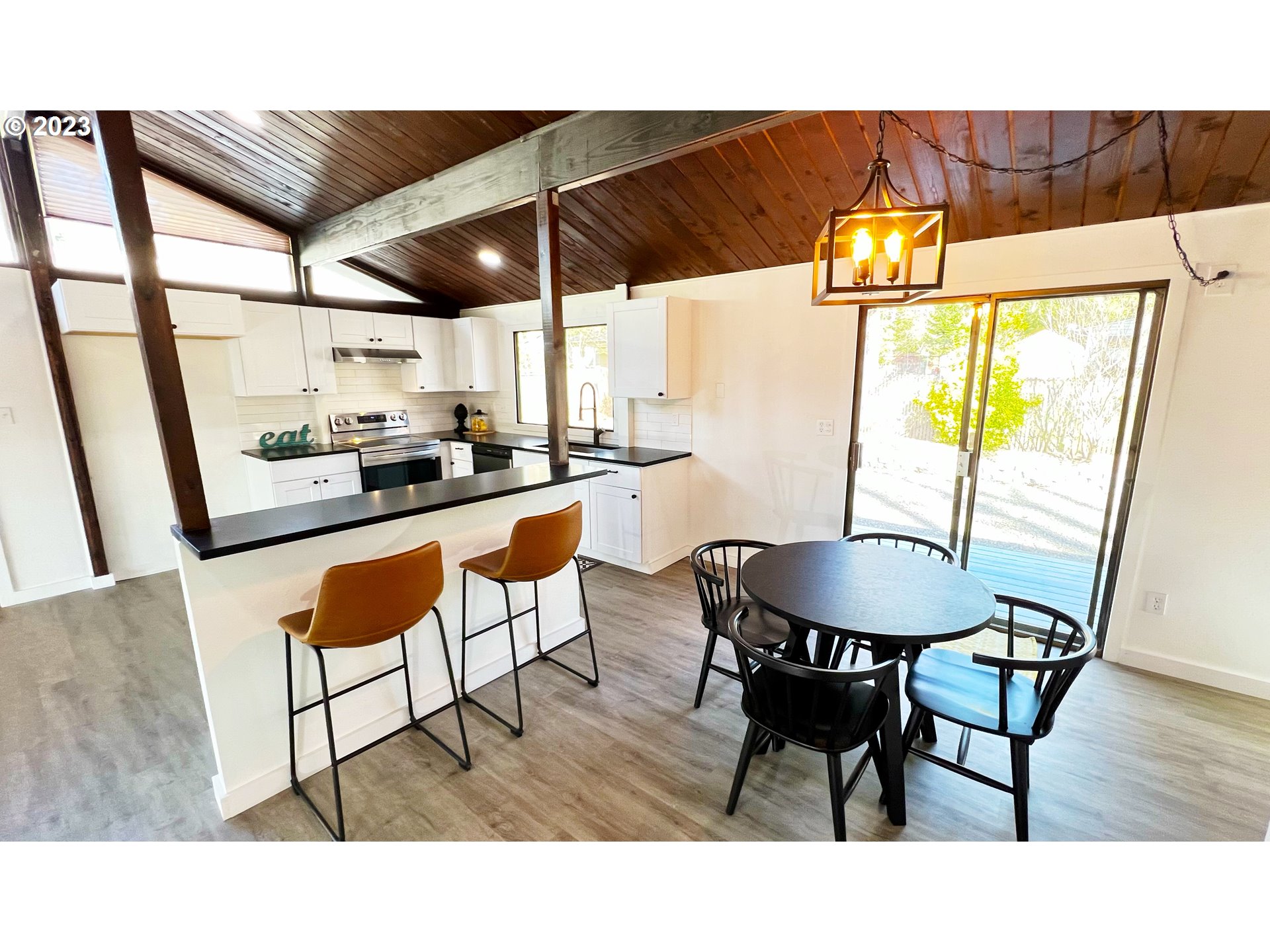 8515 Southwest Birch Street Portland, OR 97223 - Photo 15 of 30