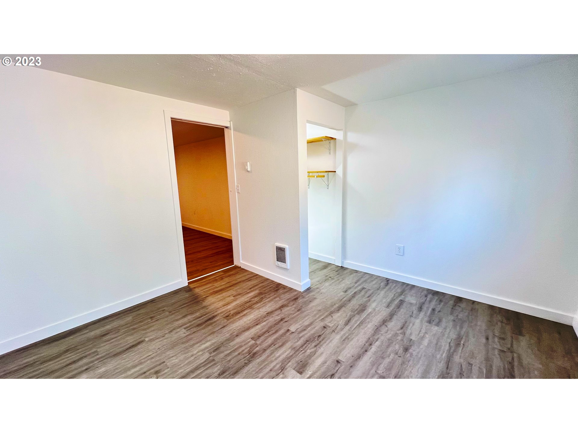 8515 Southwest Birch Street Portland, OR 97223 - Photo 24 of 30 Den/Office