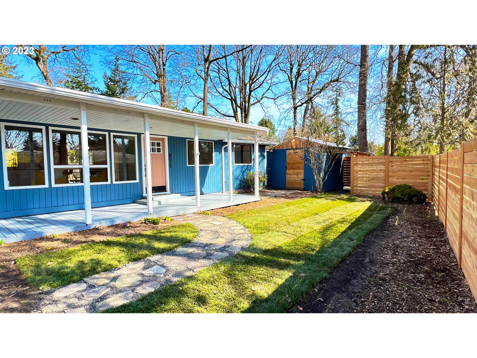 8515 Southwest Birch Street Portland, OR 97223 - Photo 4 of 30